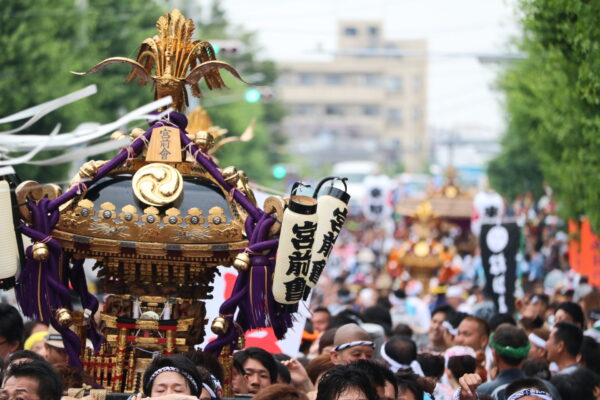 Beim Sanja-Matsuri in Urayasu