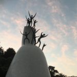 Taro-Okamoto-Skulptur im Ikuta-Park