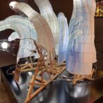 Holz, Draht und Elektrik – filigrane Meisterarbeit