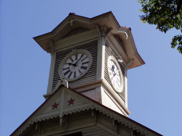 Wahrzeichen der Stadt: Der Uhrenturm