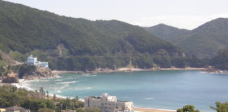 Der Strand von Hiwasa