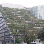 Akurosu Fukuoka – der schöne “Step Garden”