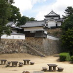 Die kleine, feine Burg Matsuyama-jō