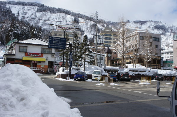 Im Stadtzentrum, wenn es so was gibt, von Yuzawa