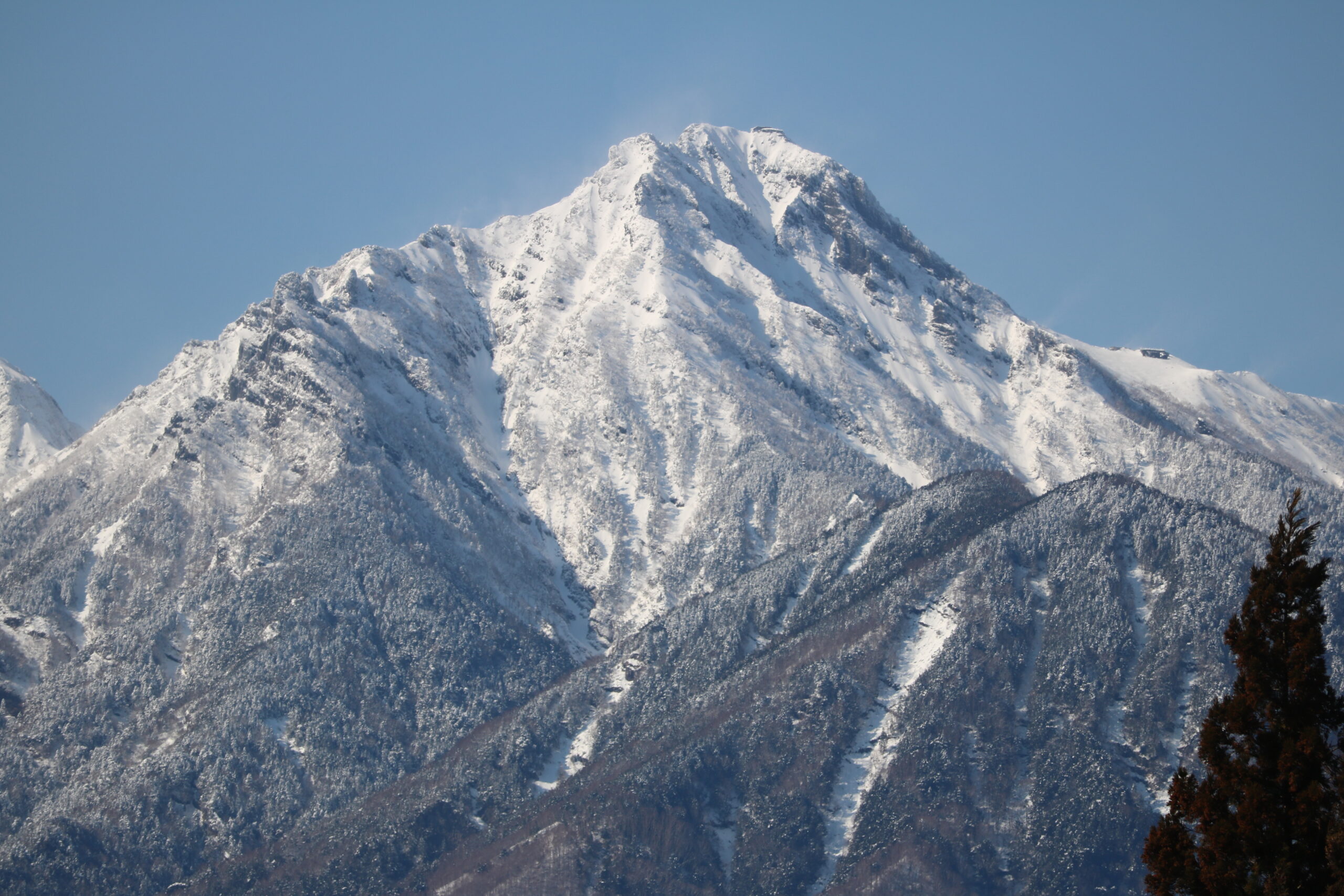 Akadake - der höchste Gipfel im Yatsugatake-Massiv