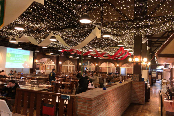 Im deutsch-inspirierten Bierrestaurant der Gotemba-Kogen-Brauerei