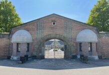 Abashiri – die Stadt mit dem berühmtesten Knast Japans Eingang zum Gefängnis von Abashiri