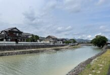 Kashima (Saga) – die Stadt an der Ariake-Bucht mit einem famosen Schrein Im alten Stadtzentrum von Kashima in Saga