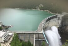 Kurobe – viele hohe Berge und ein großer Staudamm Der Kurobe-Staudamm in den nördlichen Alpen