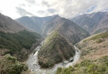 Iya – das versteckte Tal mitten in Shikoku Die Landschaft im Iya-Tal ist in jeder Hinsicht atemberaubend