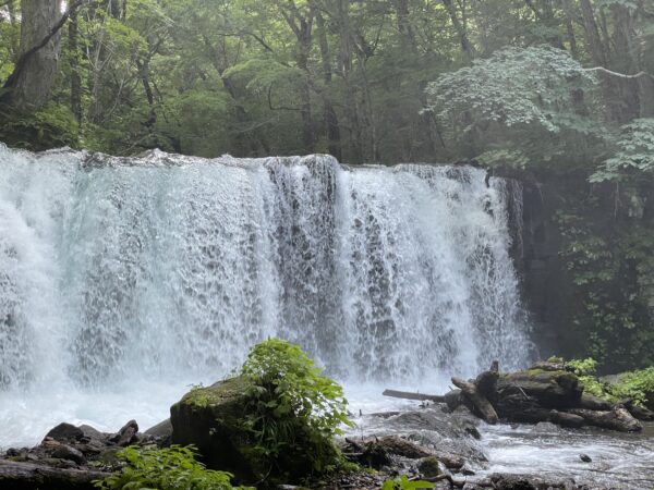Choshi-Wasserfall in Oirase, Towada
