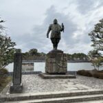 Statue von Tokugawa Ieyasu im Burgpark von Shizuoka